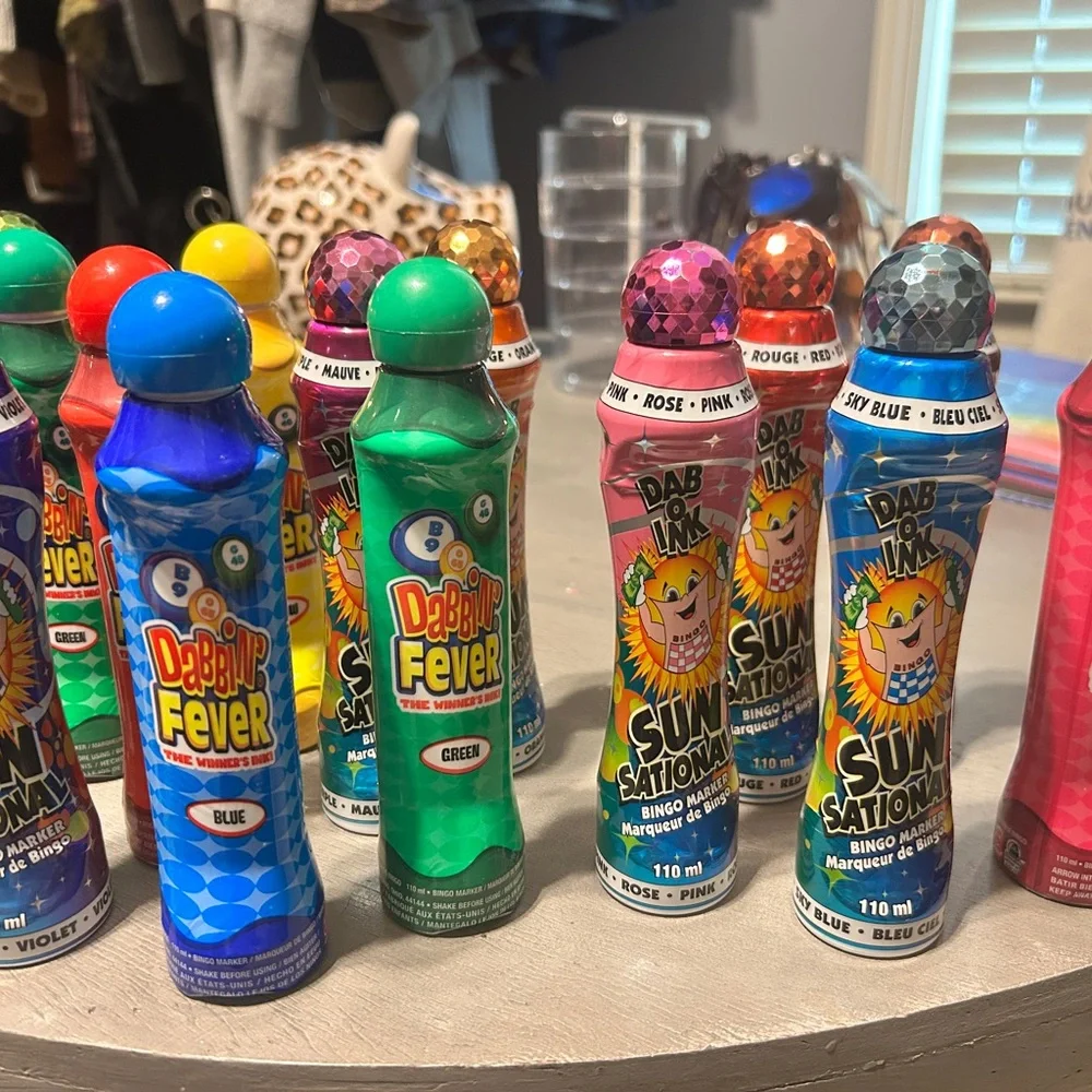 19 barely used Dab On Ink Dab 'N' Fever Bingo Marker Set - Multicolor - Picture 3 of 3